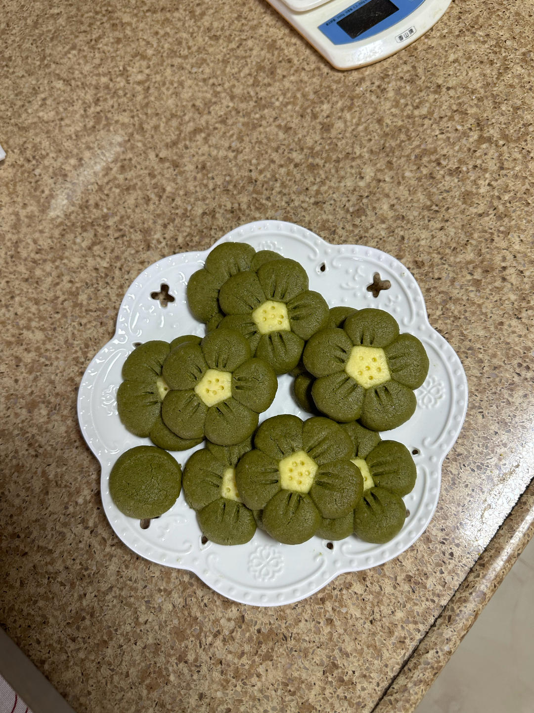 送你一朵小红花｜烘培小白也能搞定的花朵曲奇饼干