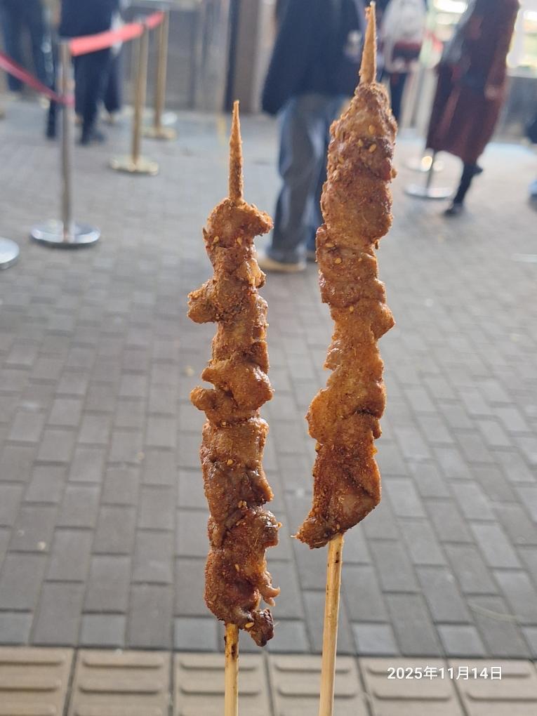 豬仔的“阿茂整餅”