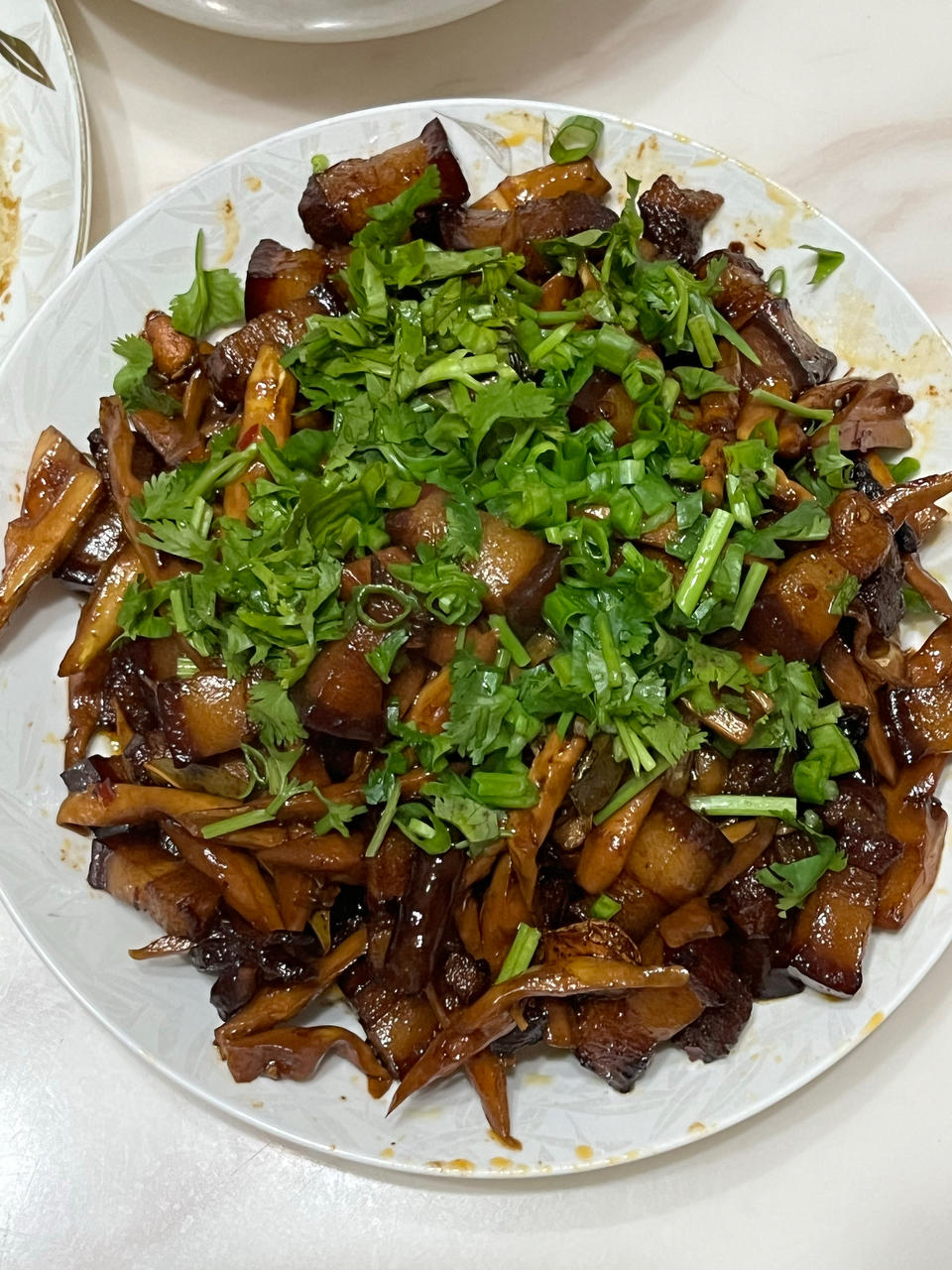 竹笋烧肉！甜而不腻酥而不烂！