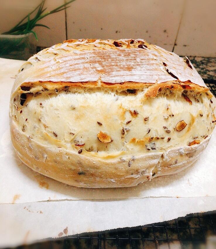 法式 亚麻籽蔓越莓欧包