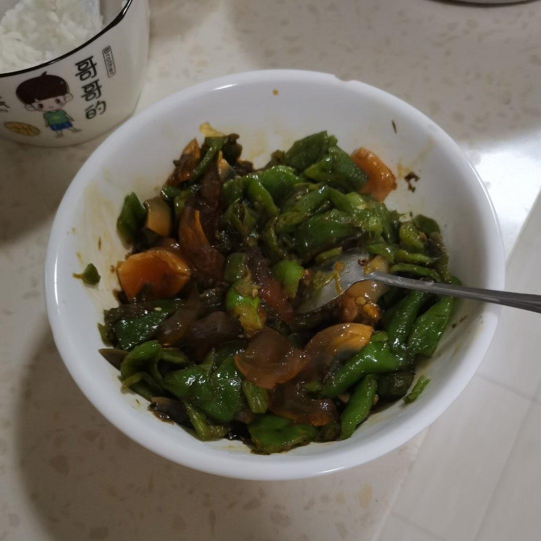 虎皮青椒皮蛋