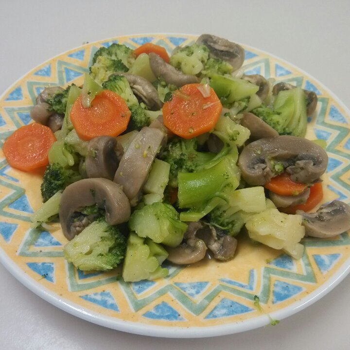 清炒胡萝卜西兰花