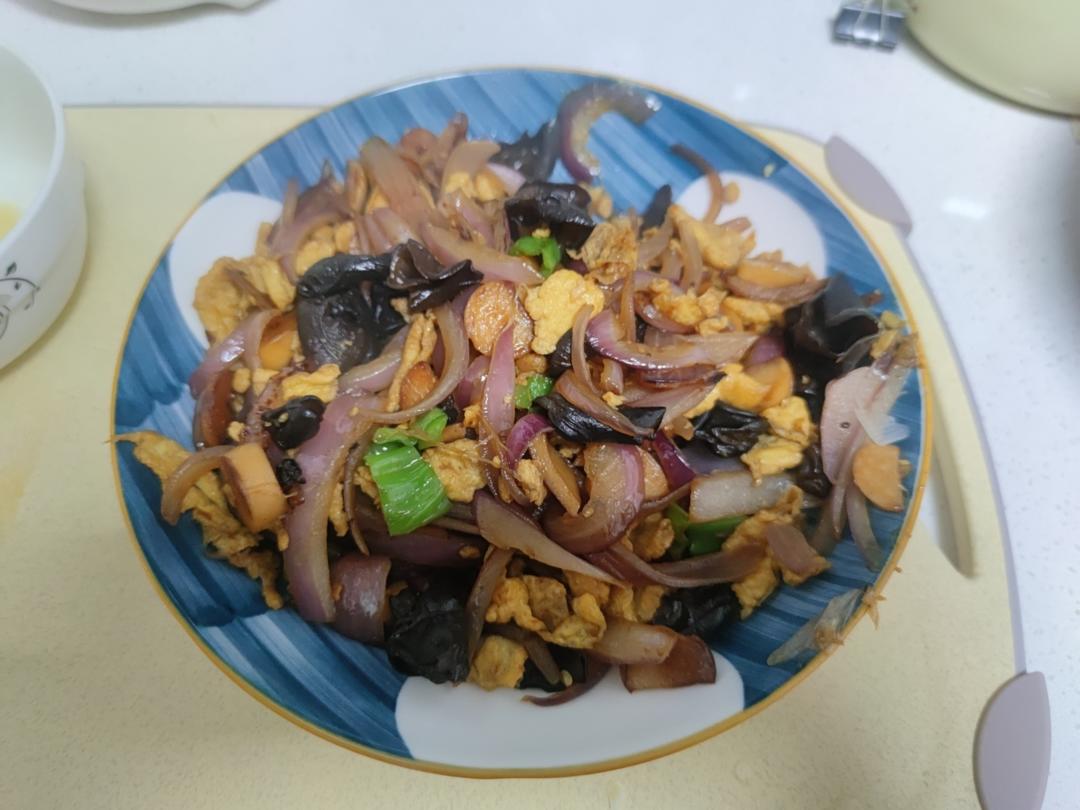 洋葱🧅炒蛋🥚