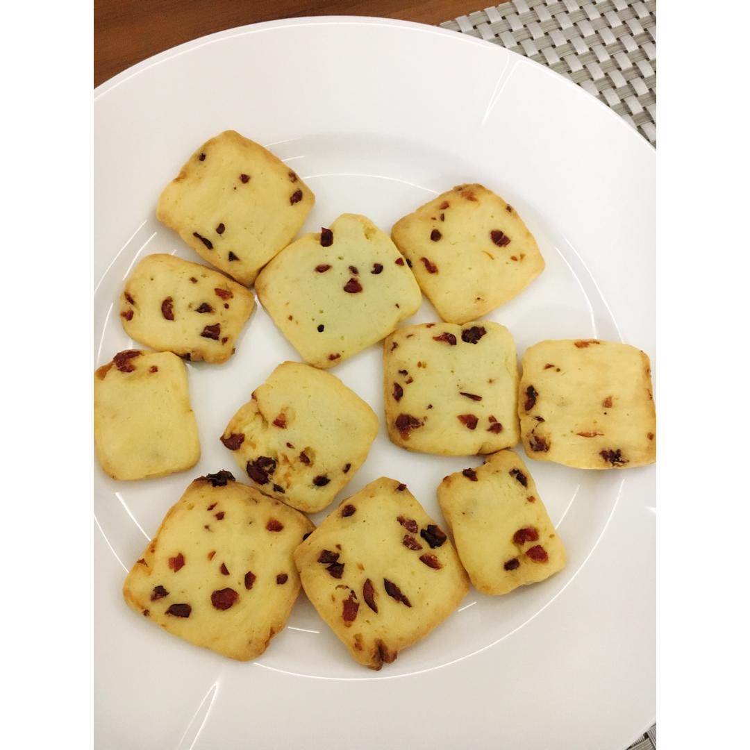蔓越莓饼干的做法（烤箱做饼干）