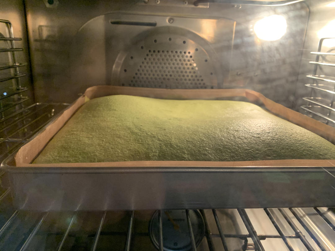 抹茶红豆蛋糕卷