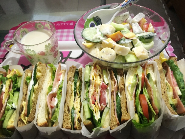 火腿芝士蛋三文治