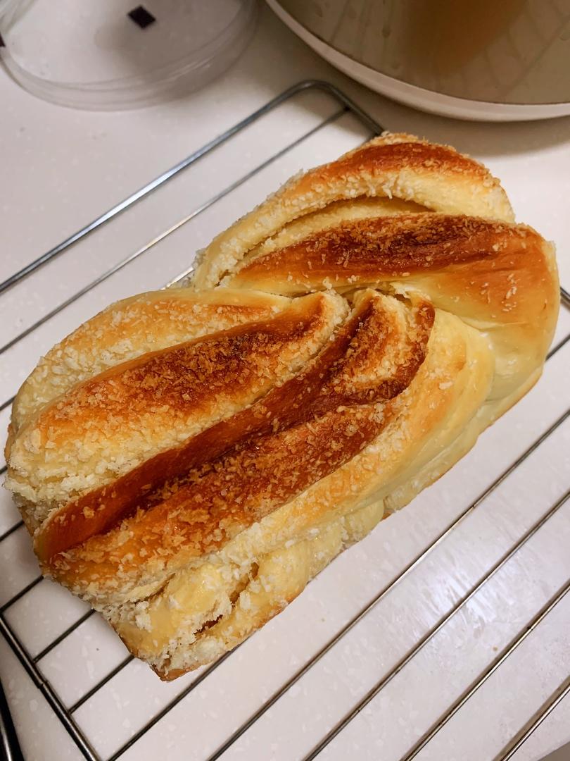 椰蓉吐司面包 Coconut Loaf