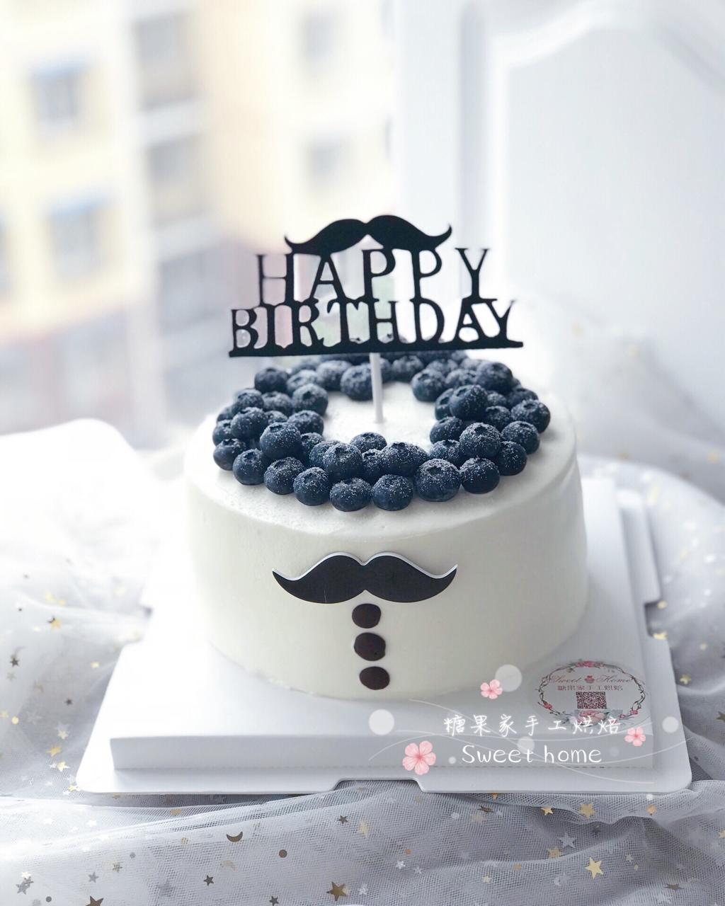 糖果百合做的给男士的蛋糕