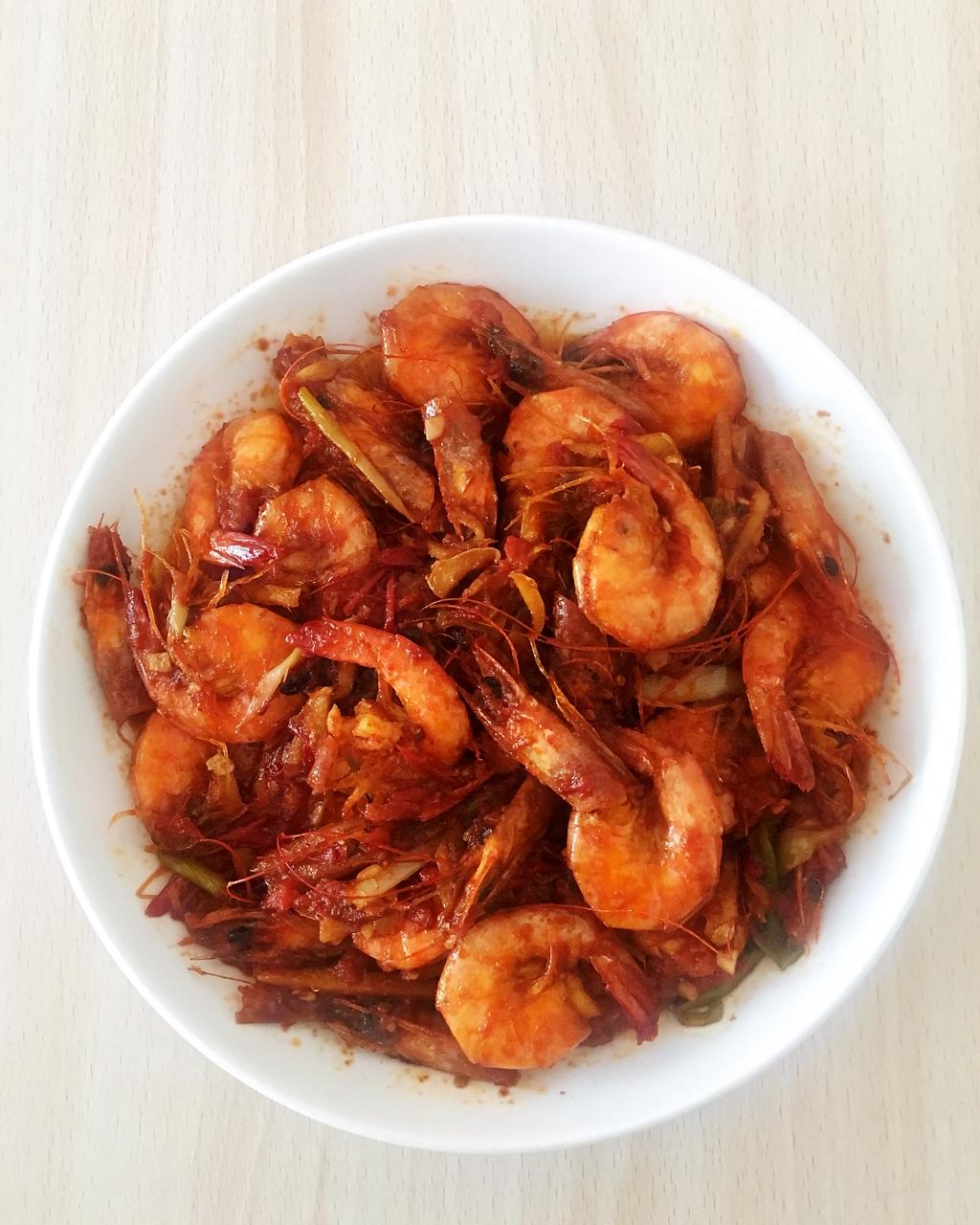 闻其香品其味做的油焖大虾