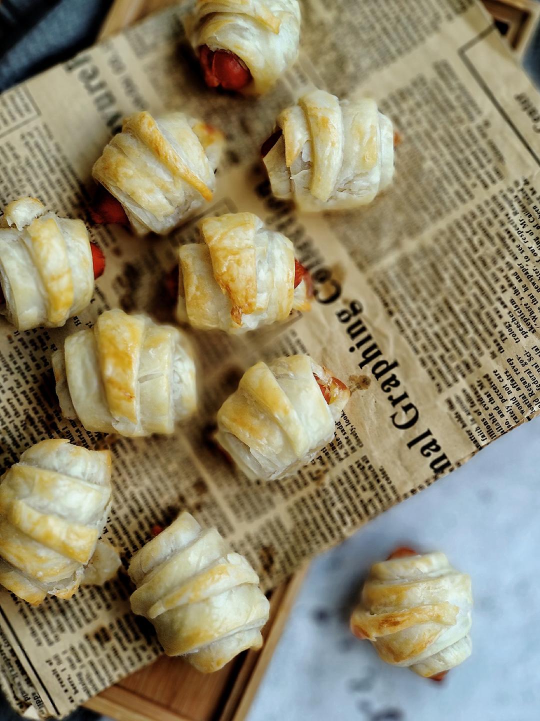 手抓饼变身！迷你脆皮肠“可颂”的做法