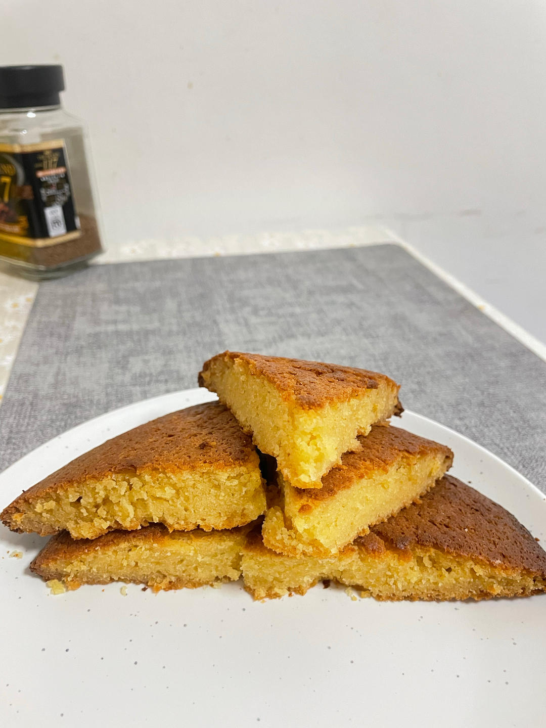 消耗黄油磅蛋糕