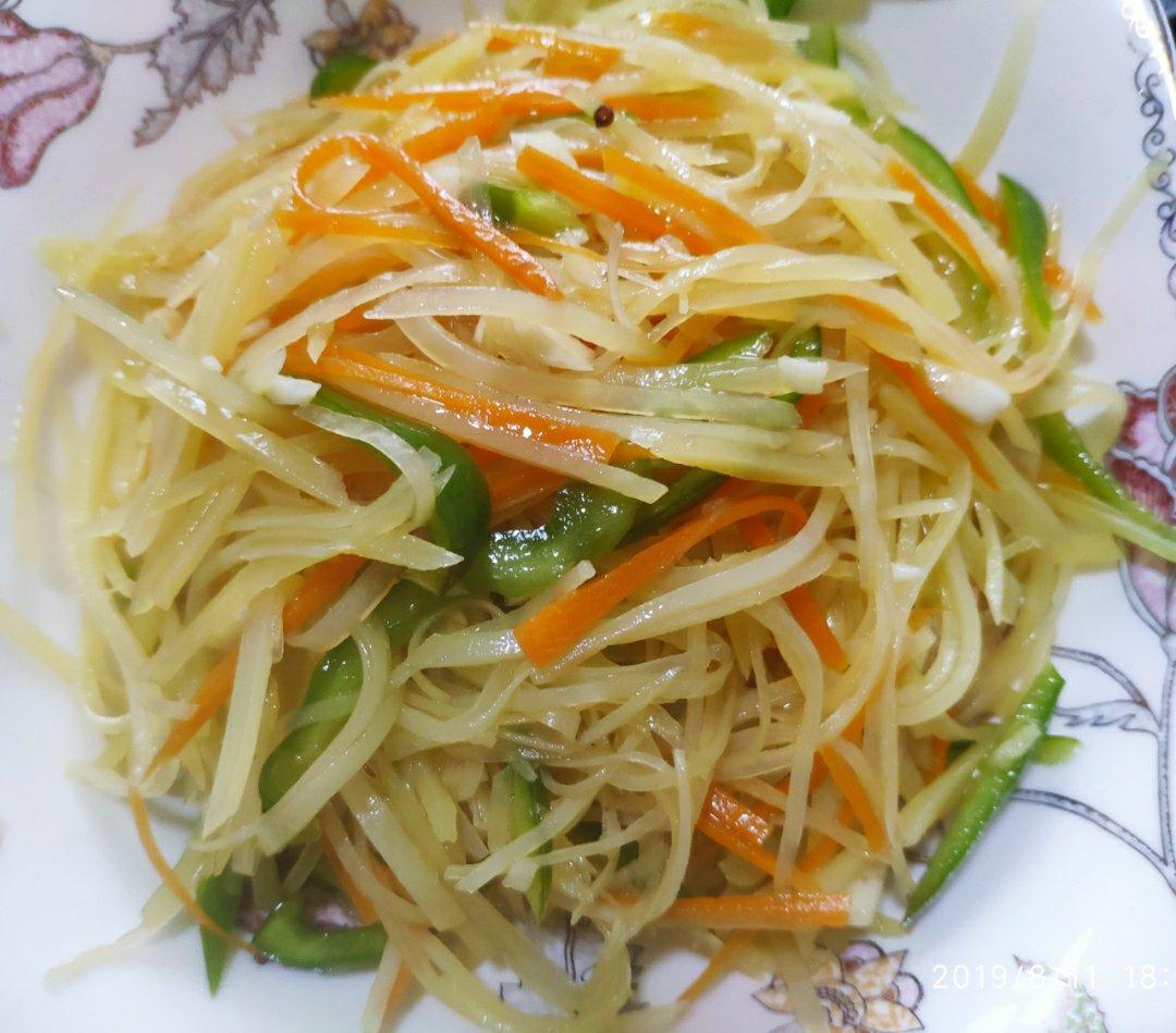 酸辣脆爽凉拌土豆丝