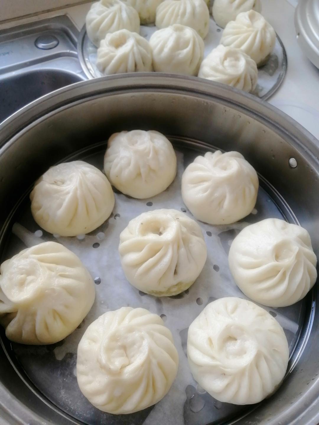 软糯鲜香～梅干菜肉包
