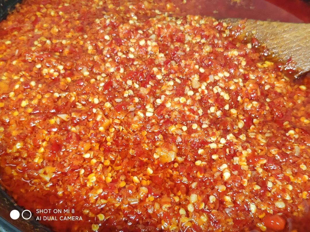 自制蒜蓉辣椒酱(超级香)