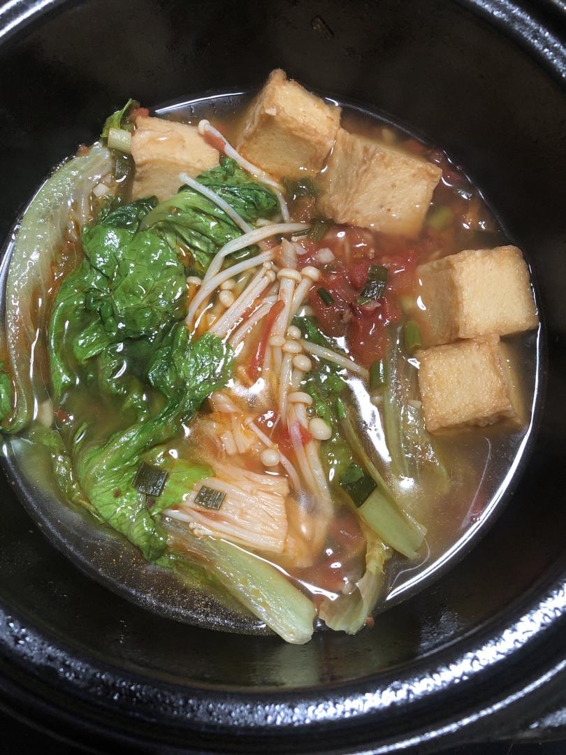 自制番茄汤锅