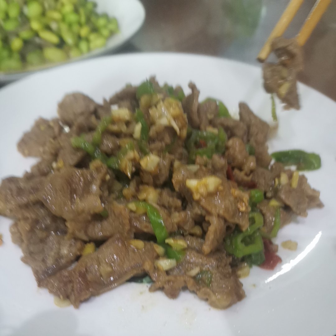 青椒炒牛肉丝