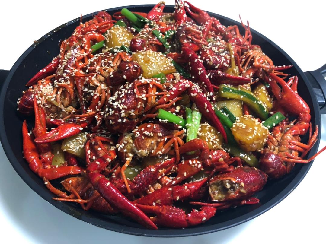 十三香小龙虾【曼食慢语】