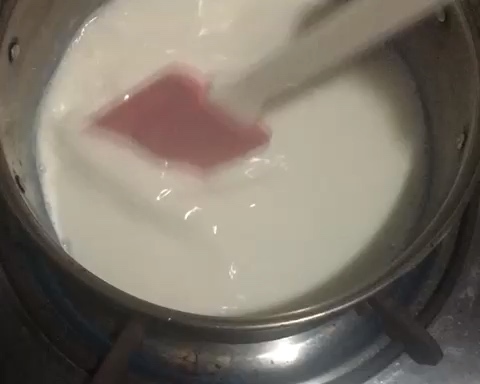 面包机做浓稠酸奶的做法 步骤2