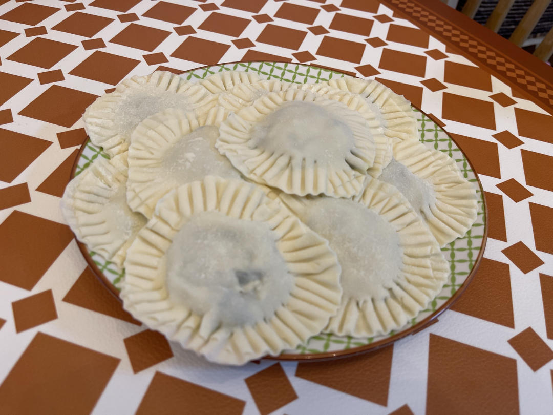 小馄饨皮版韭菜盒子