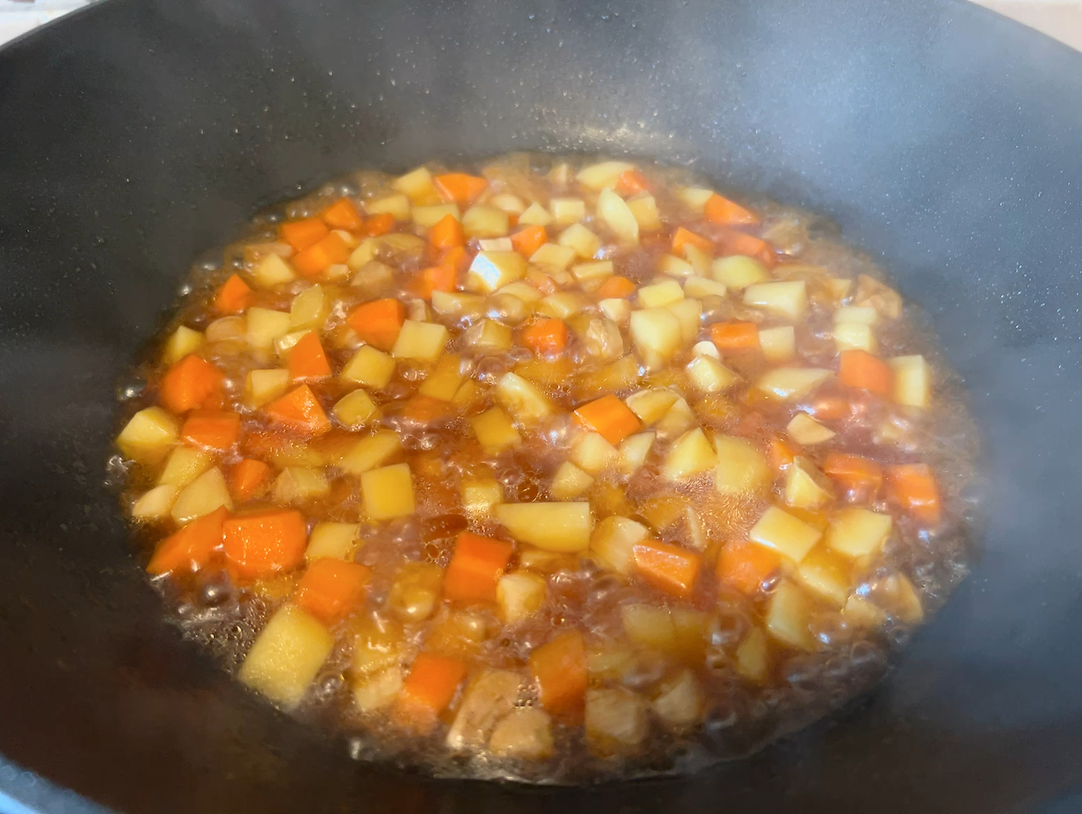 胡萝卜土豆牛肉丁的做法 步骤11