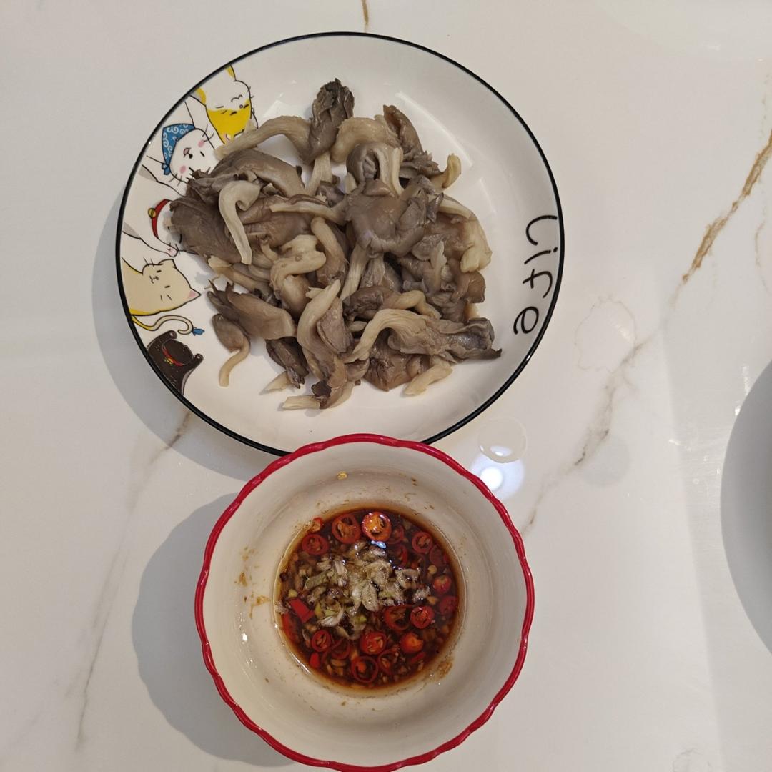 凉拌平菇的做法