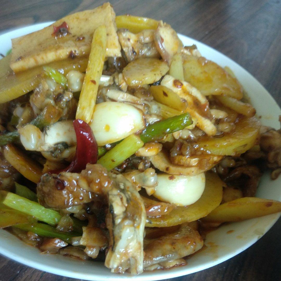 干锅牛蛙