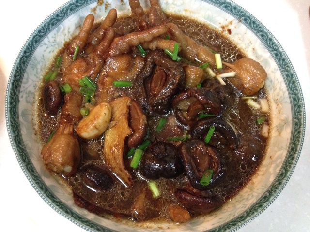 红烧鸡爪