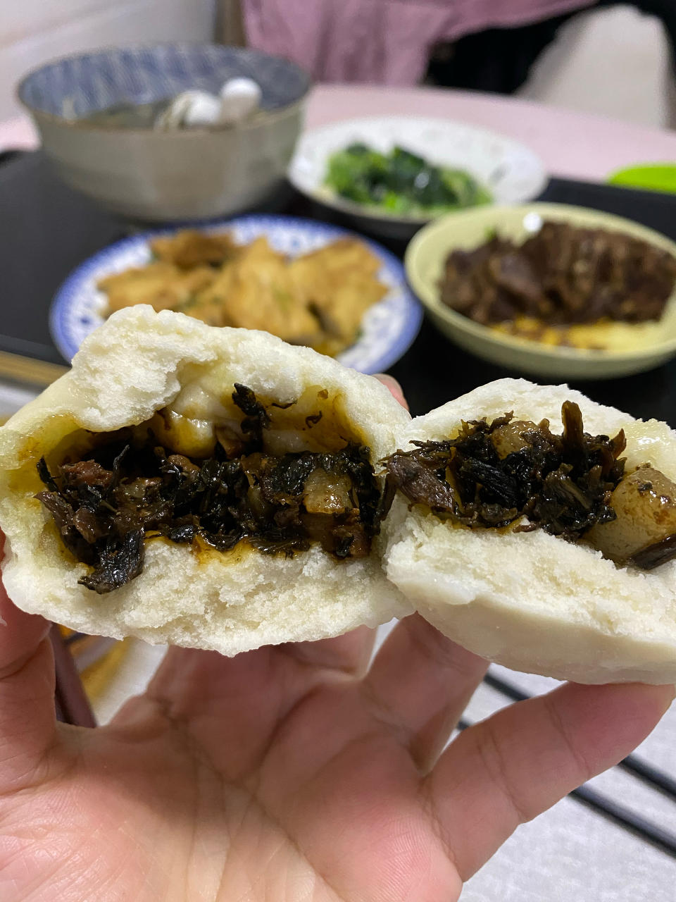 梅干菜大肉包