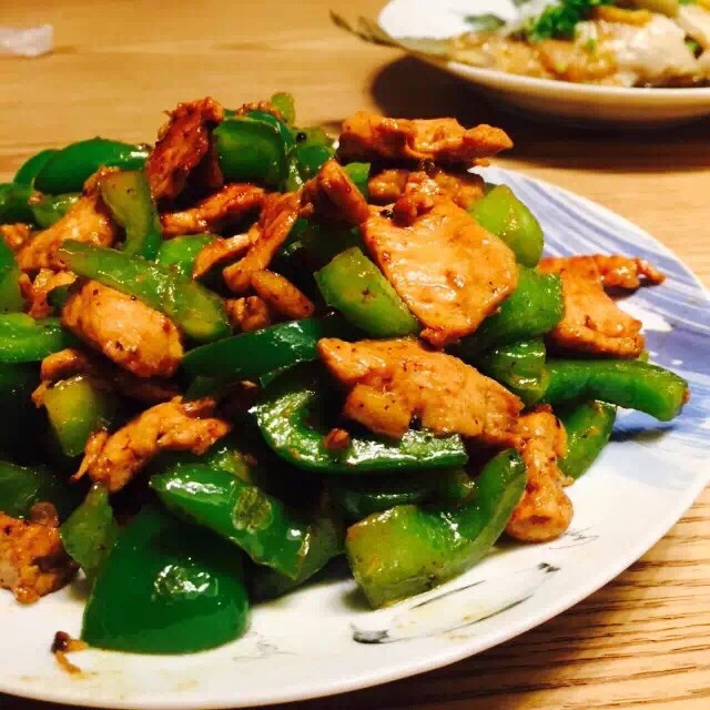 青椒炒肉