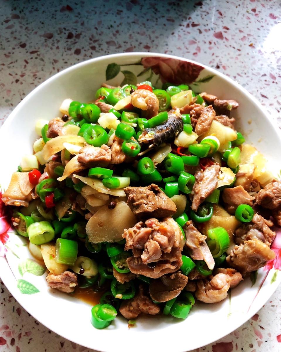 厨师长教你：“小煎鸡”的正宗做法，鲜辣味十足