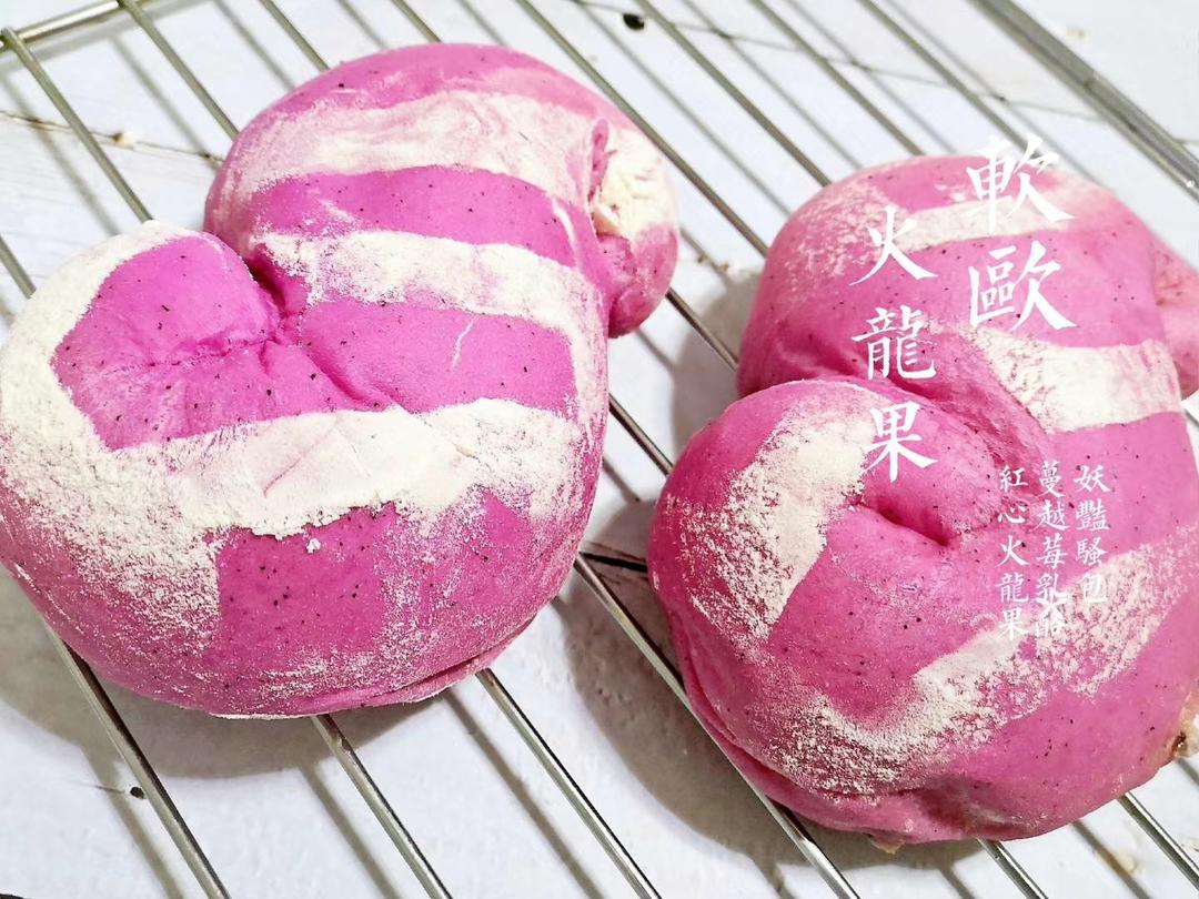 蔓越莓乳酪软欧