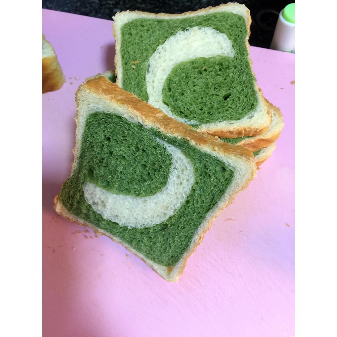 抹茶蜜豆吐司