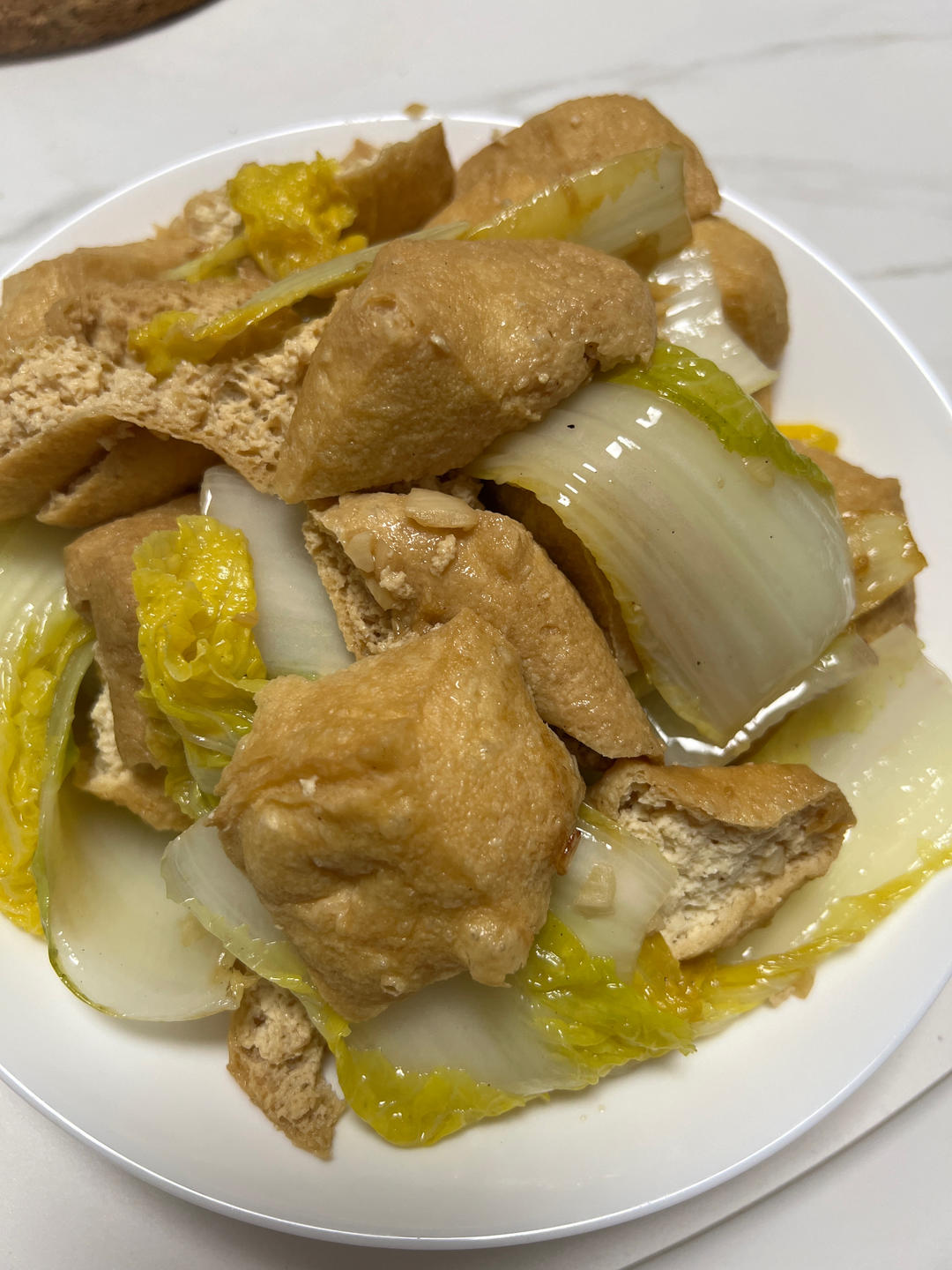 好吃到连汤汁都不剩的白菜焖豆泡，给肉都不换