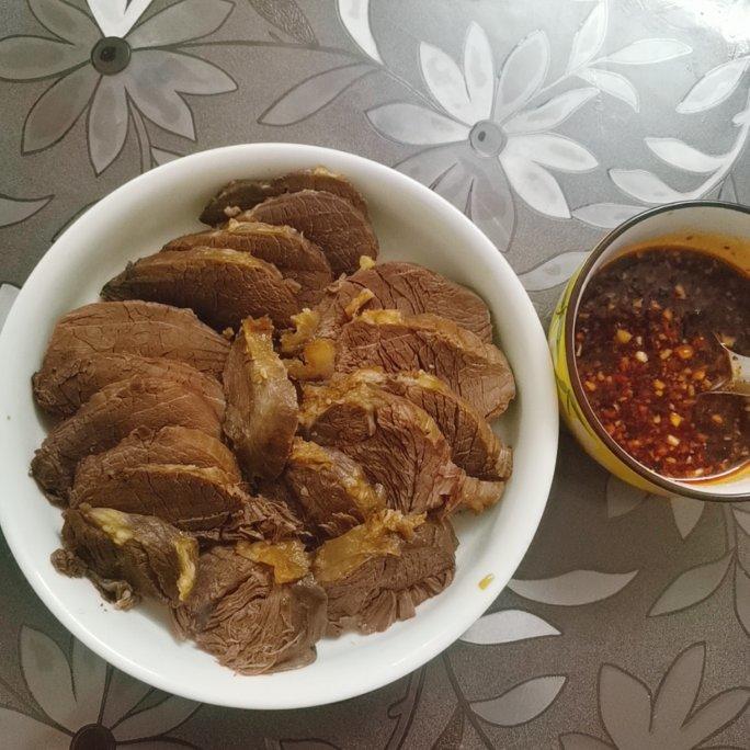 珍猪麻麻做的超级好吃的家庭自制香卤牛肉