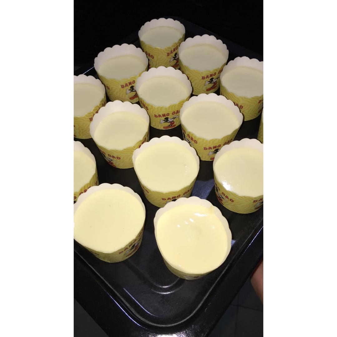 柠檬戚风小蛋糕