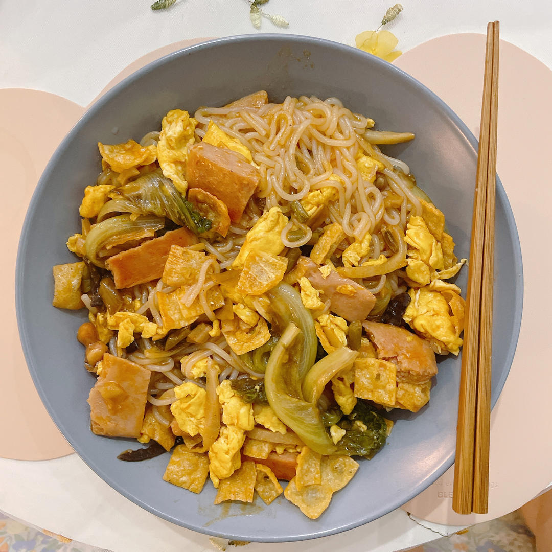 我不是饿了是馋了。