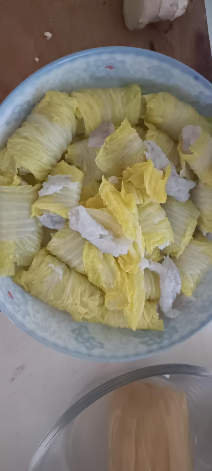 清淡却下饭的虾滑白菜卷，打赌你吃一次就忘不了！