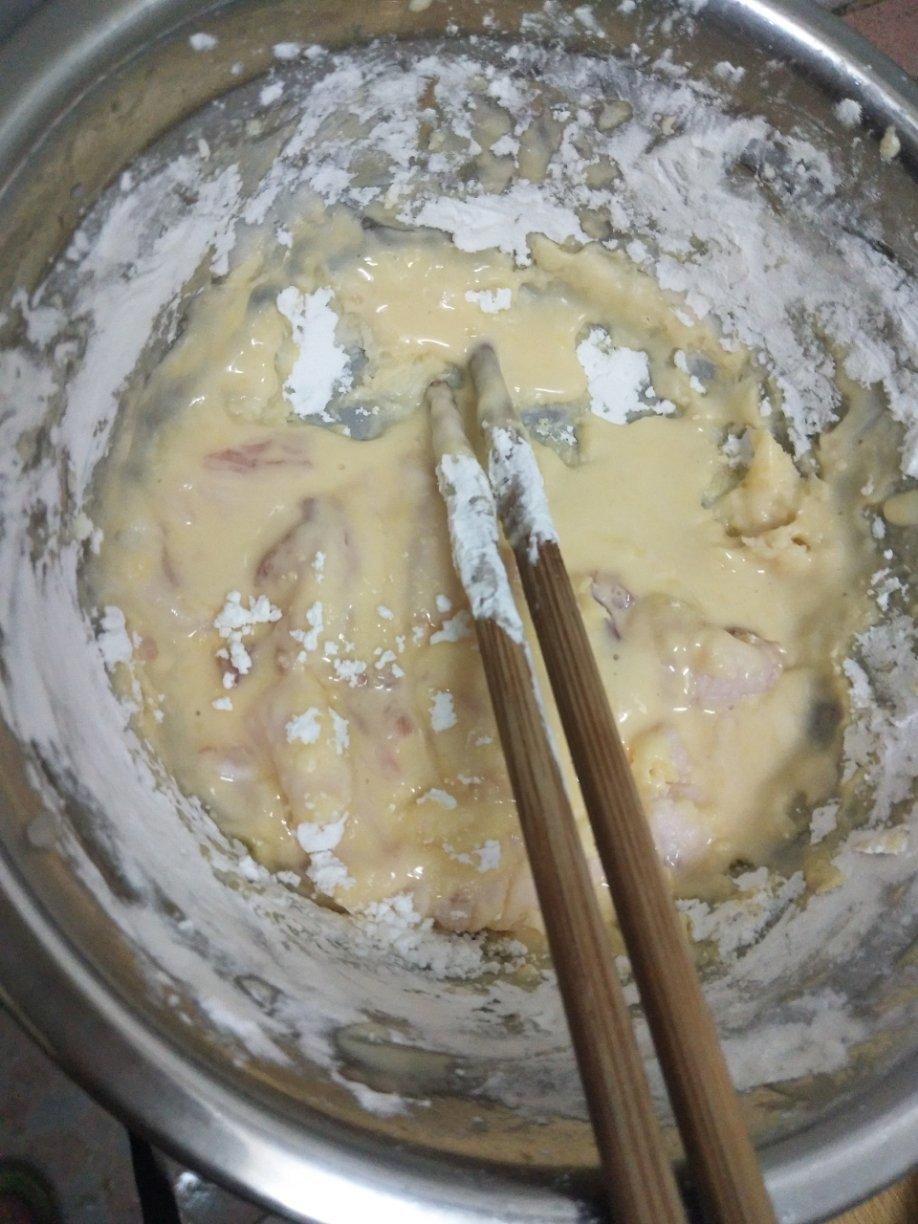 菠萝咕噜肉