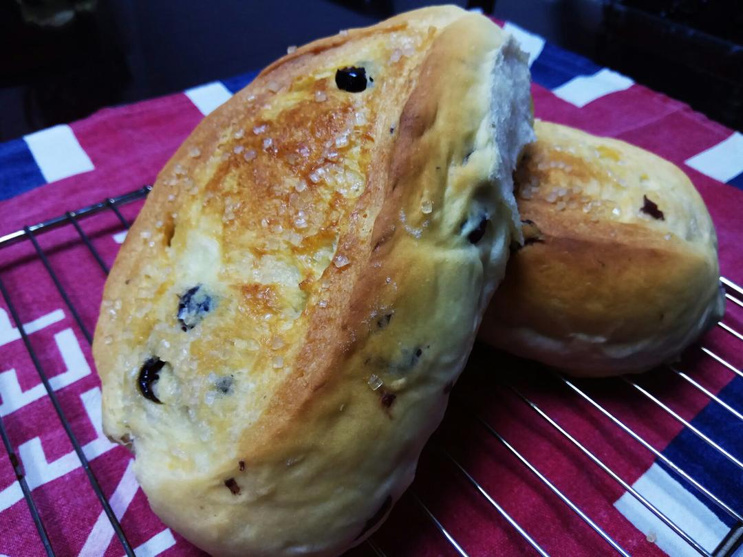 葡萄软欧（仿原麦山丘）Milk flavored bread filled with raisins and butter