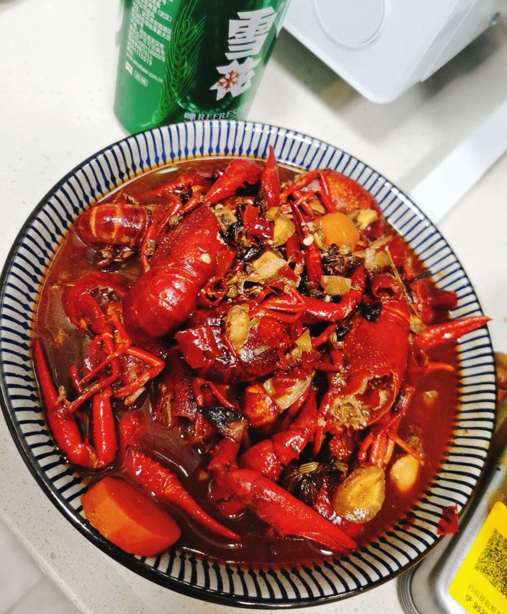 麻辣小龙虾