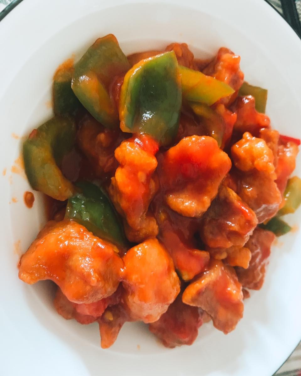 厨师长教你：“咕咾肉”的家常做法，酸甜可口味道很赞，先收藏了