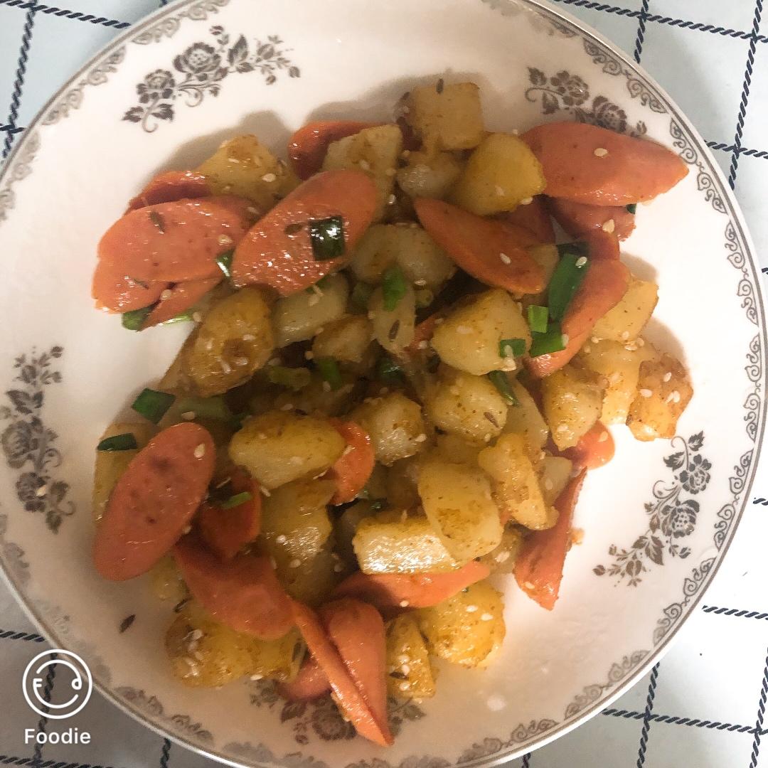 香辣过瘾的孜然土豆火腿，比路边摊还好吃