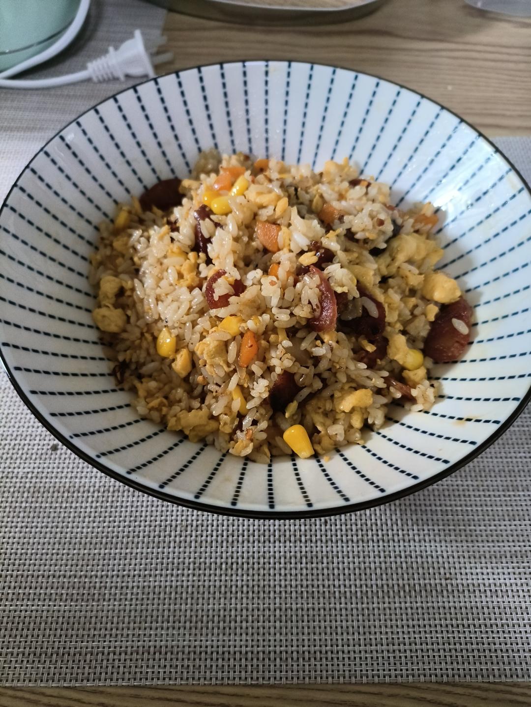 腊肠炒饭