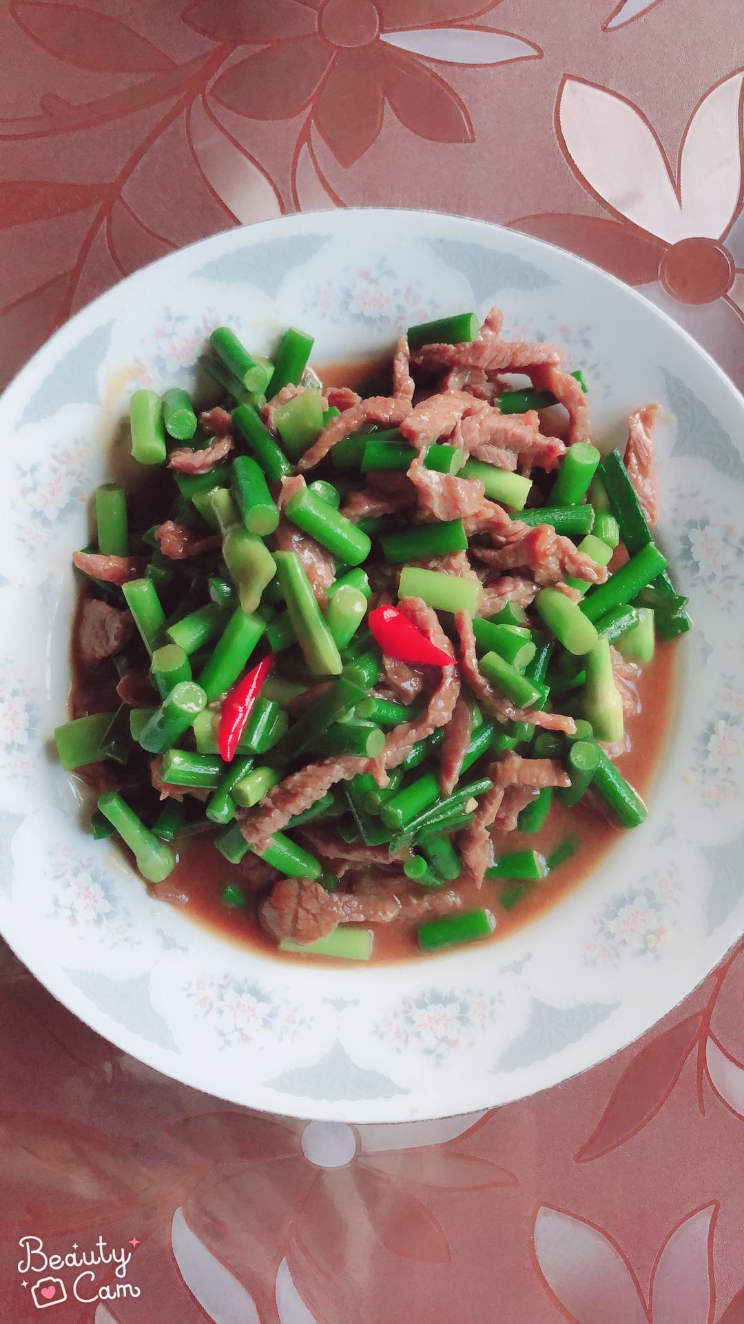 0人做过这道菜ice张用料牛肉300克蚝油1勺酱油1勺蒜苗牛柳的做法1