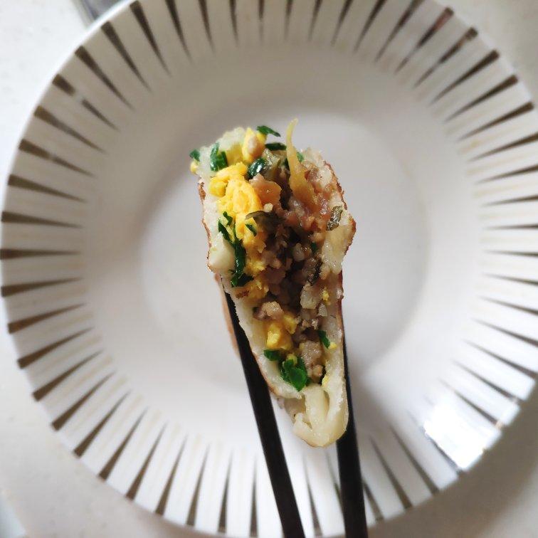 快手韭菜盒子（附花边盒子做法）