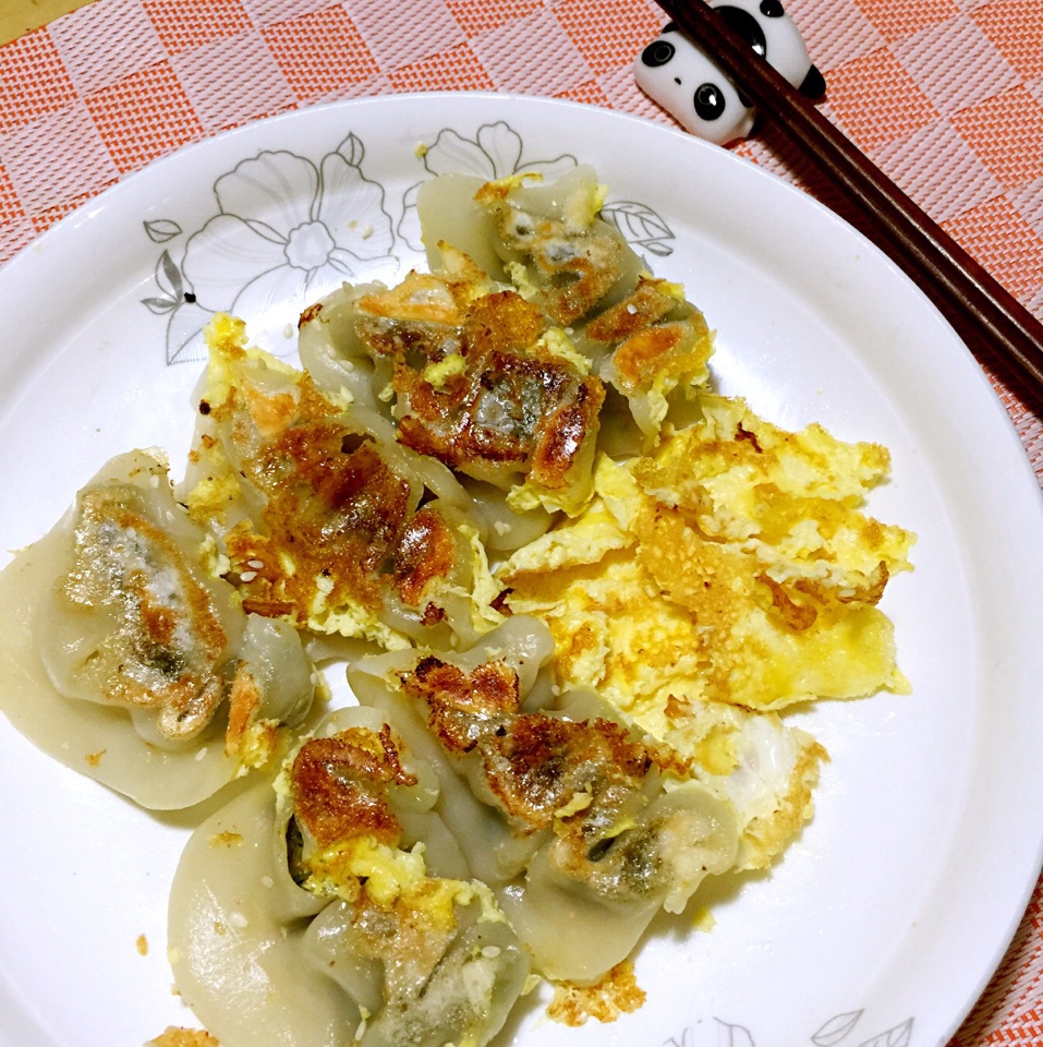 抱蛋煎饺