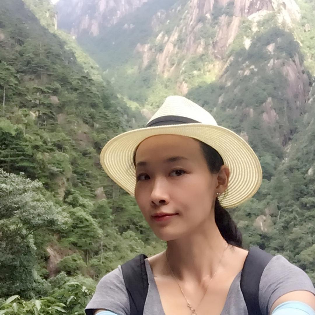 奔三的水仙