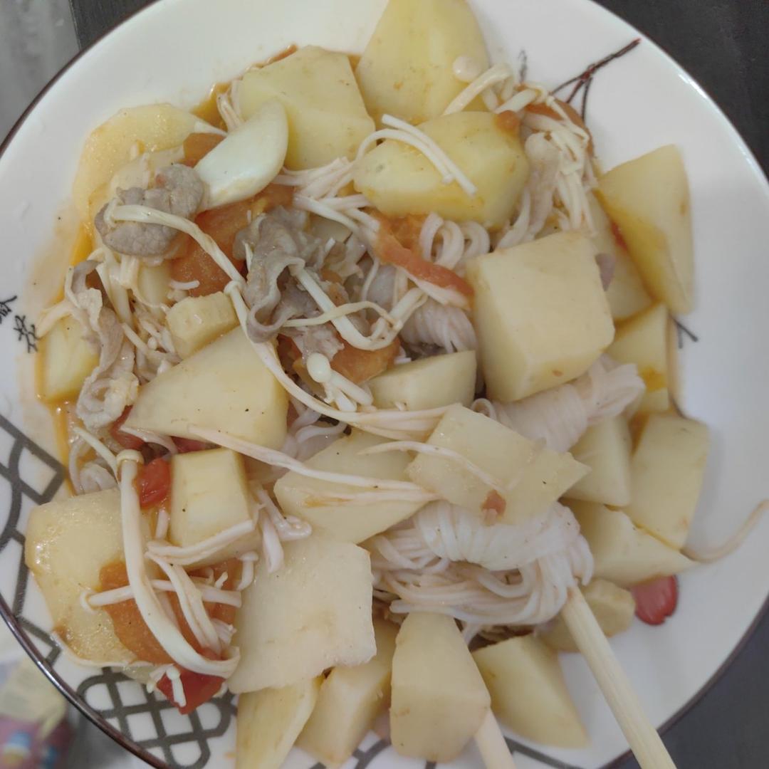 番茄土豆肥牛锅