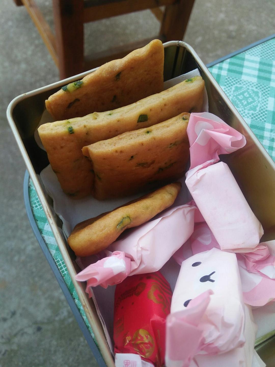 无糖香葱苏打咸饼干