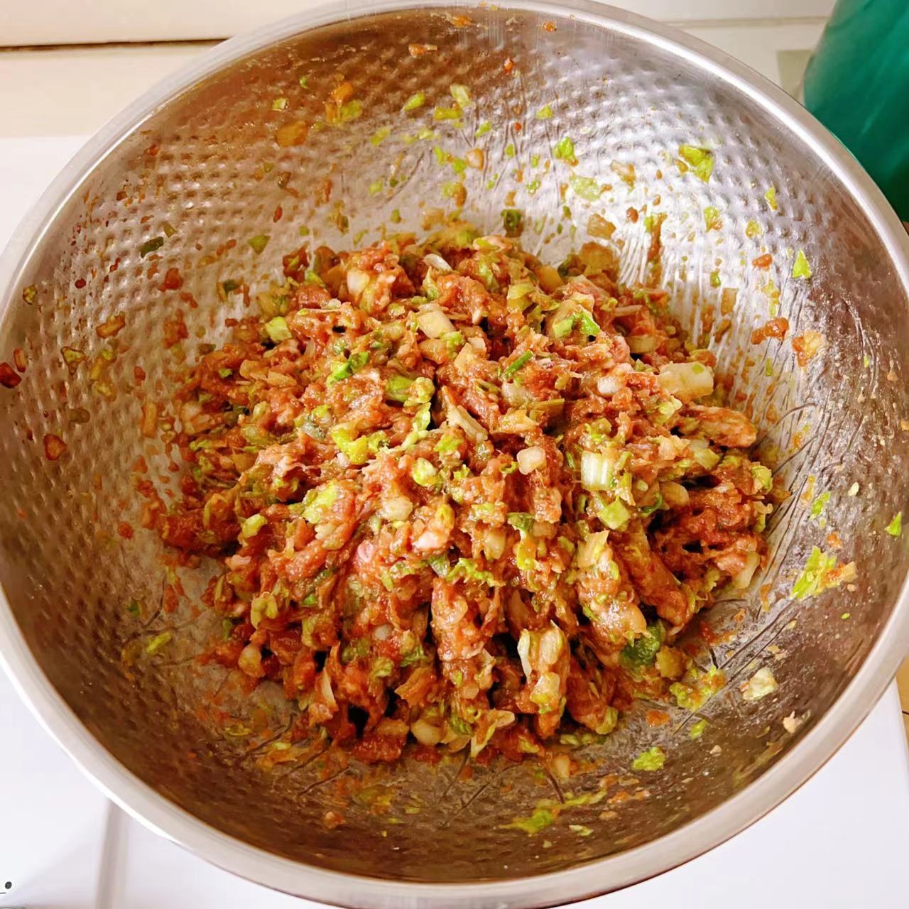 白菜大葱羊肉馅饺子🥟水饺的做法 步骤5